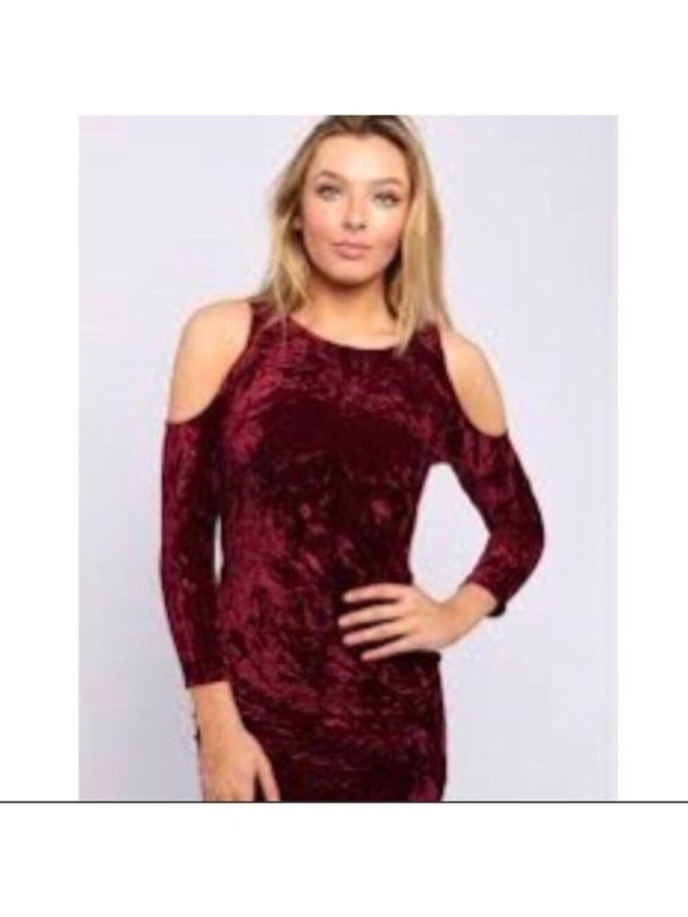 WHBM Burgundy Burgundy Velvet Cold-Shoulder Body-con dress size XLarge